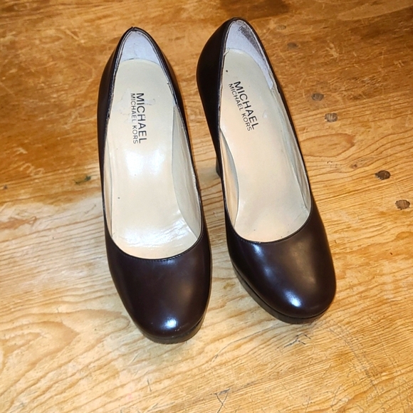 Michael Kors Heels - Picture 2 of 8